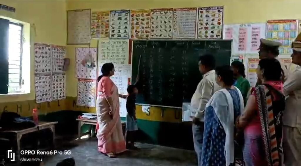 HARDOI NEWS: शिक्षा राजयमंत्री ने देखा गृह जिले में शिक्षकों का निकम्मापन, बच्चें नहीं बता पाए मामूली सवाल, बड़ी कार्रवाई की उम्मीद