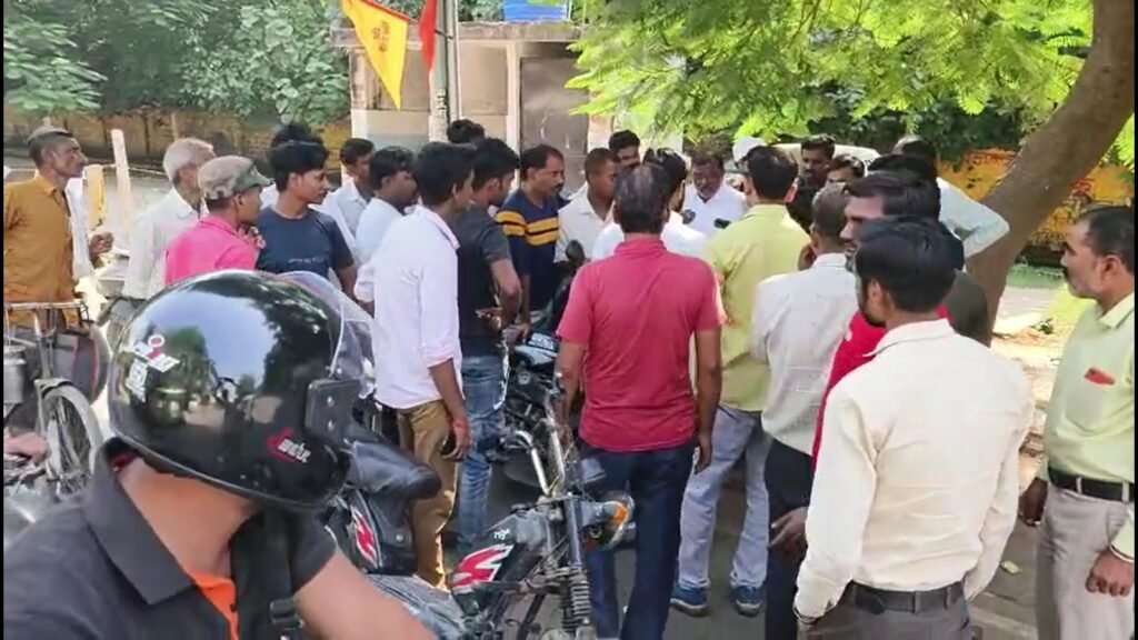 हरदोई ''पुलिस' फेल, छात्रा को शोहदा ने छेड़ा तो पिता ने उठाया यह समझदारी भरा कदम