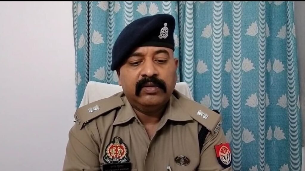 Dead body of a young man found floating in the drain of Hardoi city, created panic